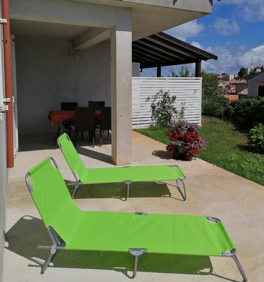 Apartments Marlen Mali Losinj Bagian luar foto